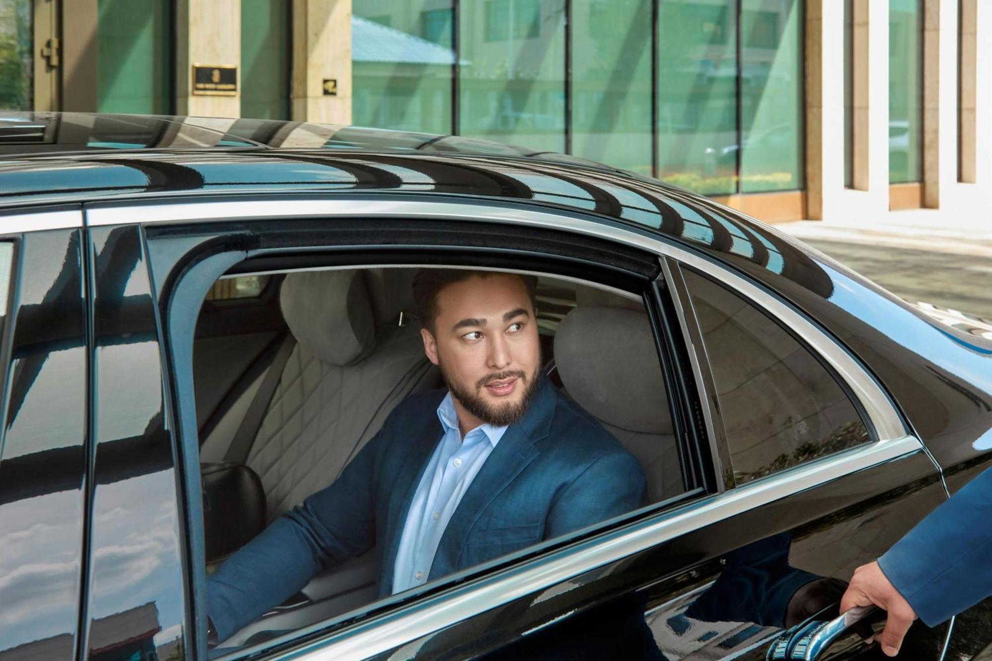 Hotel The Ritz-Carlton, Astana Extérieur photo